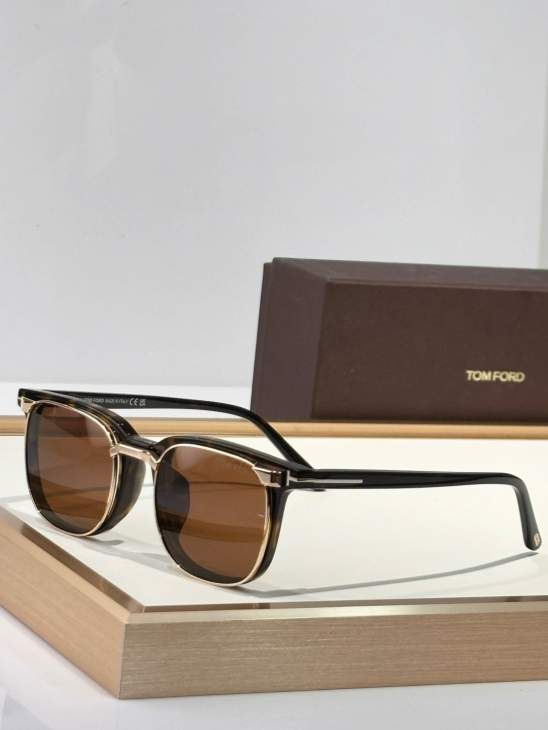 Picture of Tom Ford Sunglasses _SKUfw75732116fw